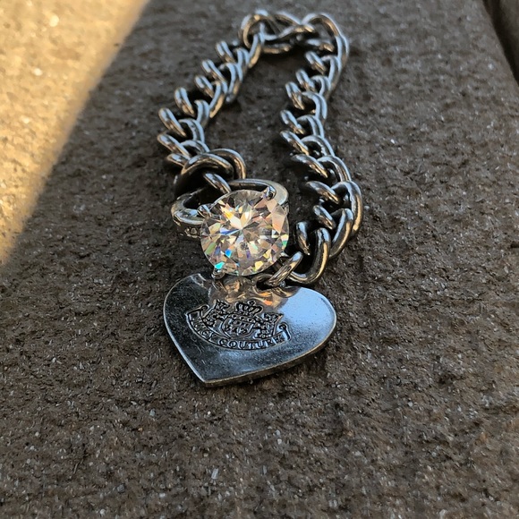 Accessories - Juicy Couture Faux Diamond Ring Keychain